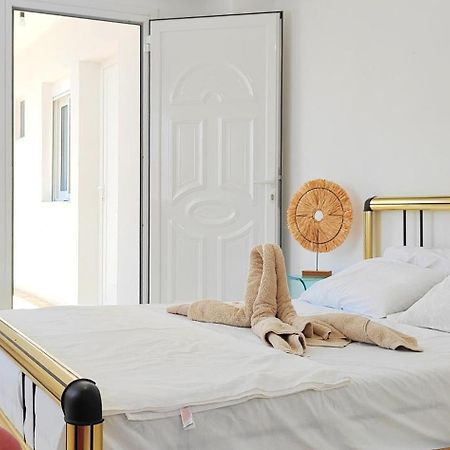 Villa Tato: Horizon Haven With Panoramic Sea Views In Himare. 外观 照片