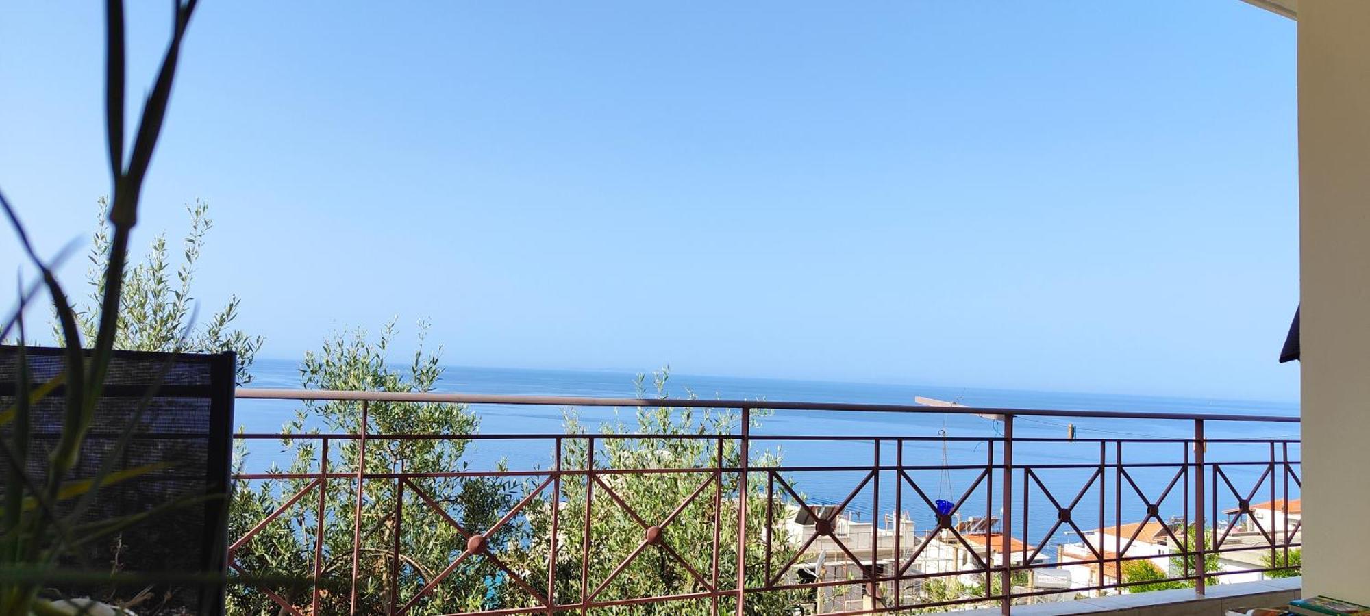 Villa Tato: Horizon Haven With Panoramic Sea Views In Himare. 外观 照片